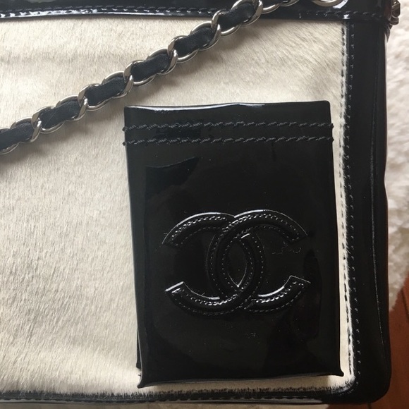 💗SOLD💗Chanel Limited Edition Runway Bag - Picture 4 of 7